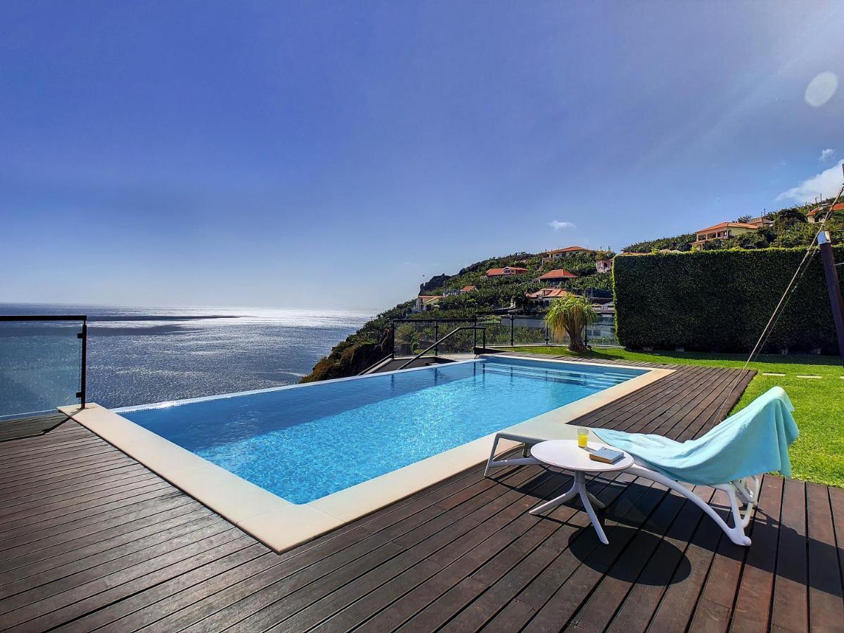 Villa Skylark - By Lovelystay Ponta do Sol  Esterno foto